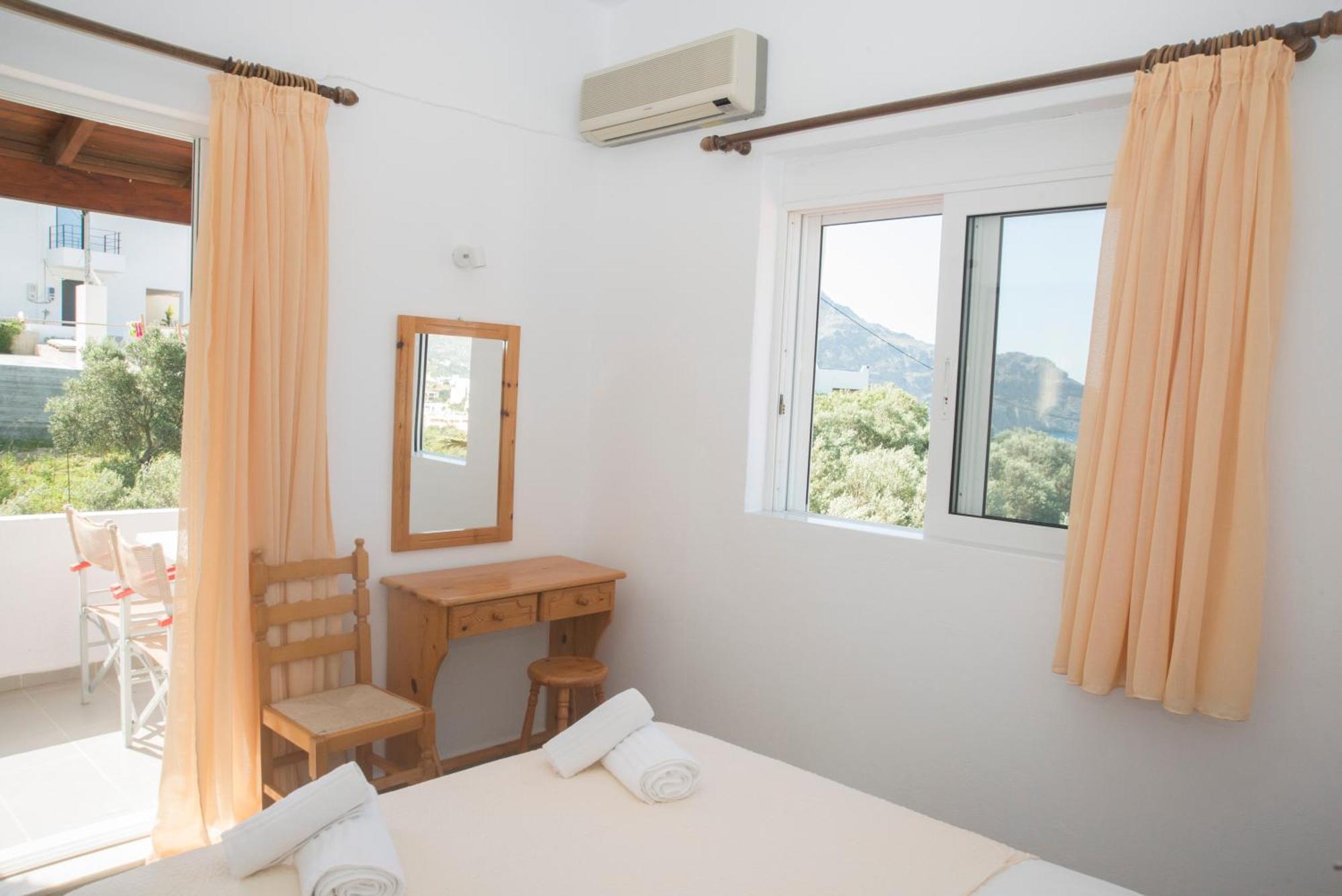 פלאקיאס Manolia Apartments & Studios מראה חיצוני תמונה